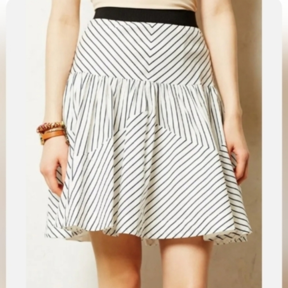 Maeve Anthropologie skirt Black & White stripes multi layer Flare Skirt  size 2